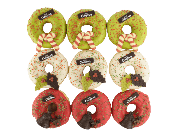 Kerst donuts met verschillende smaken chocolade